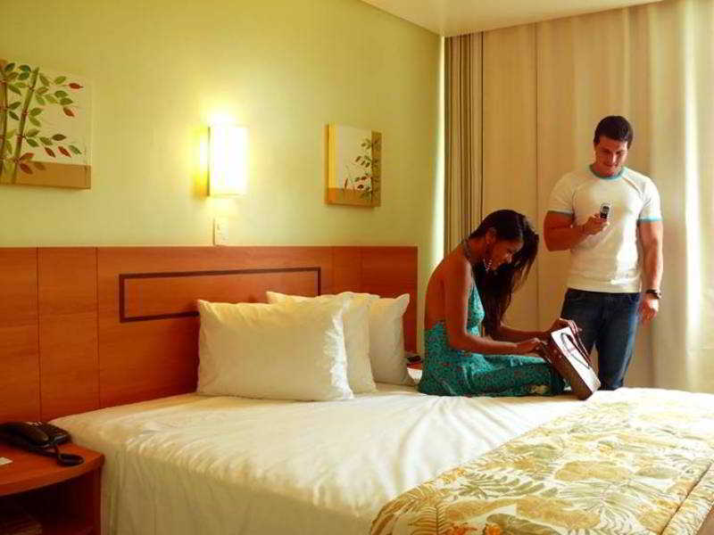 Comfort Hotel Manaus Exterior photo