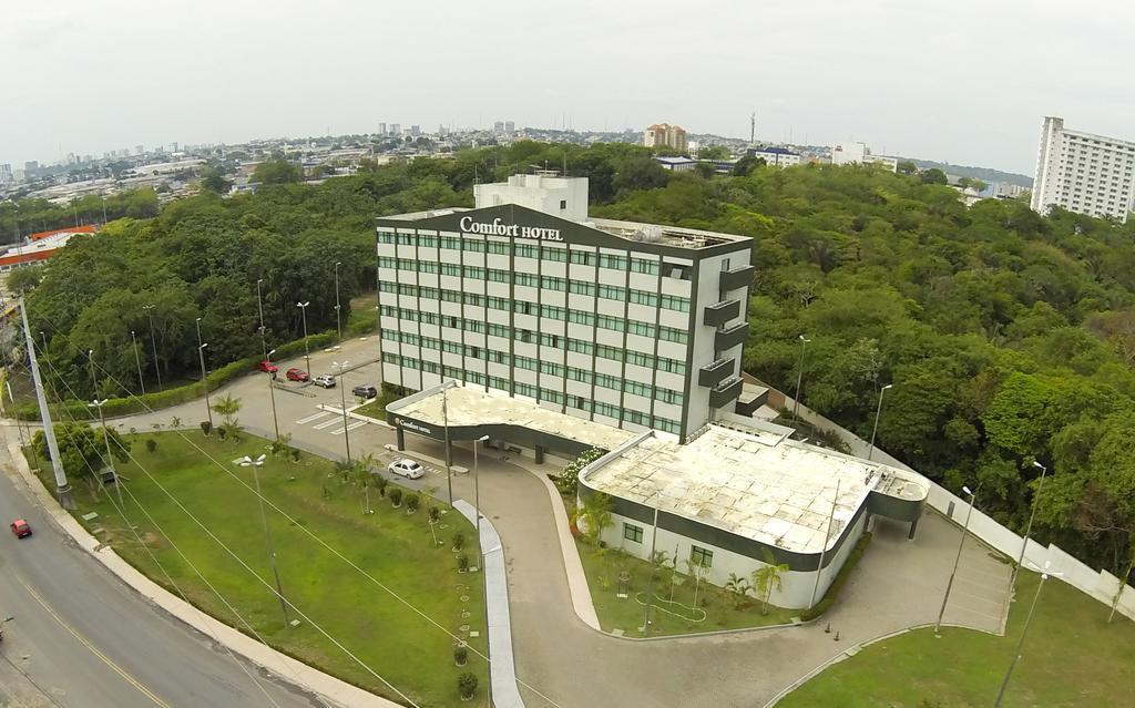 Comfort Hotel Manaus Exterior photo
