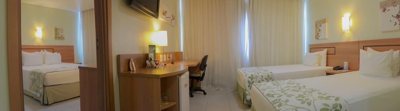 Comfort Hotel Manaus Exterior photo
